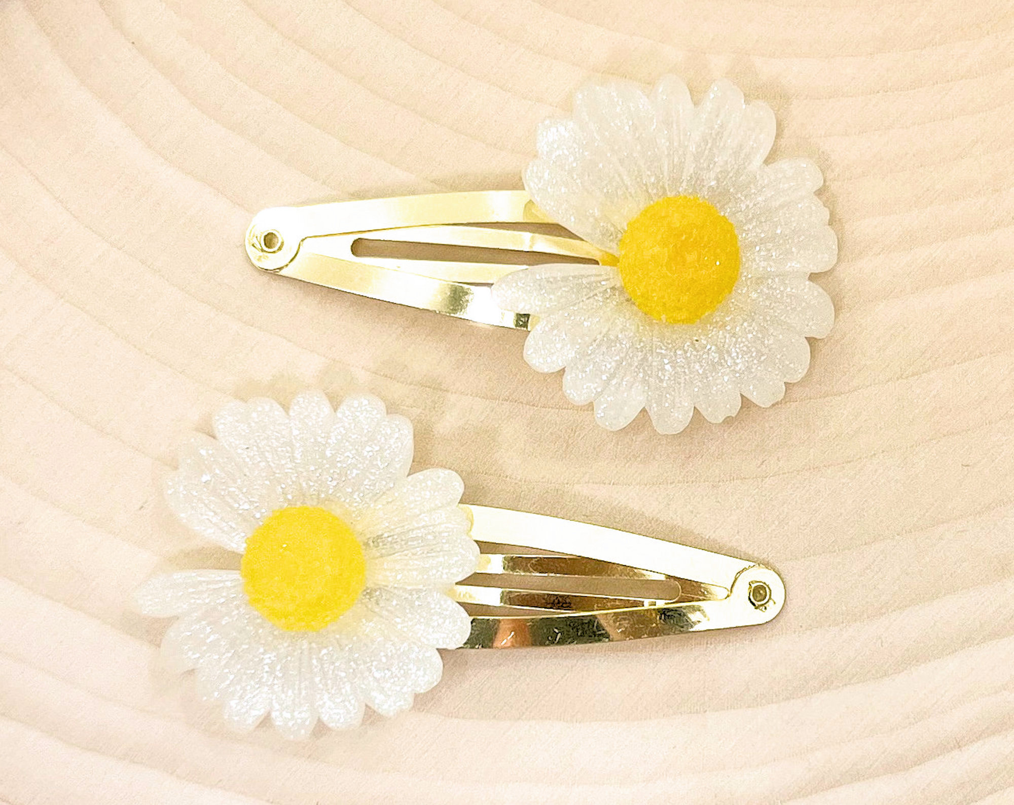 Daisy Hair Clips