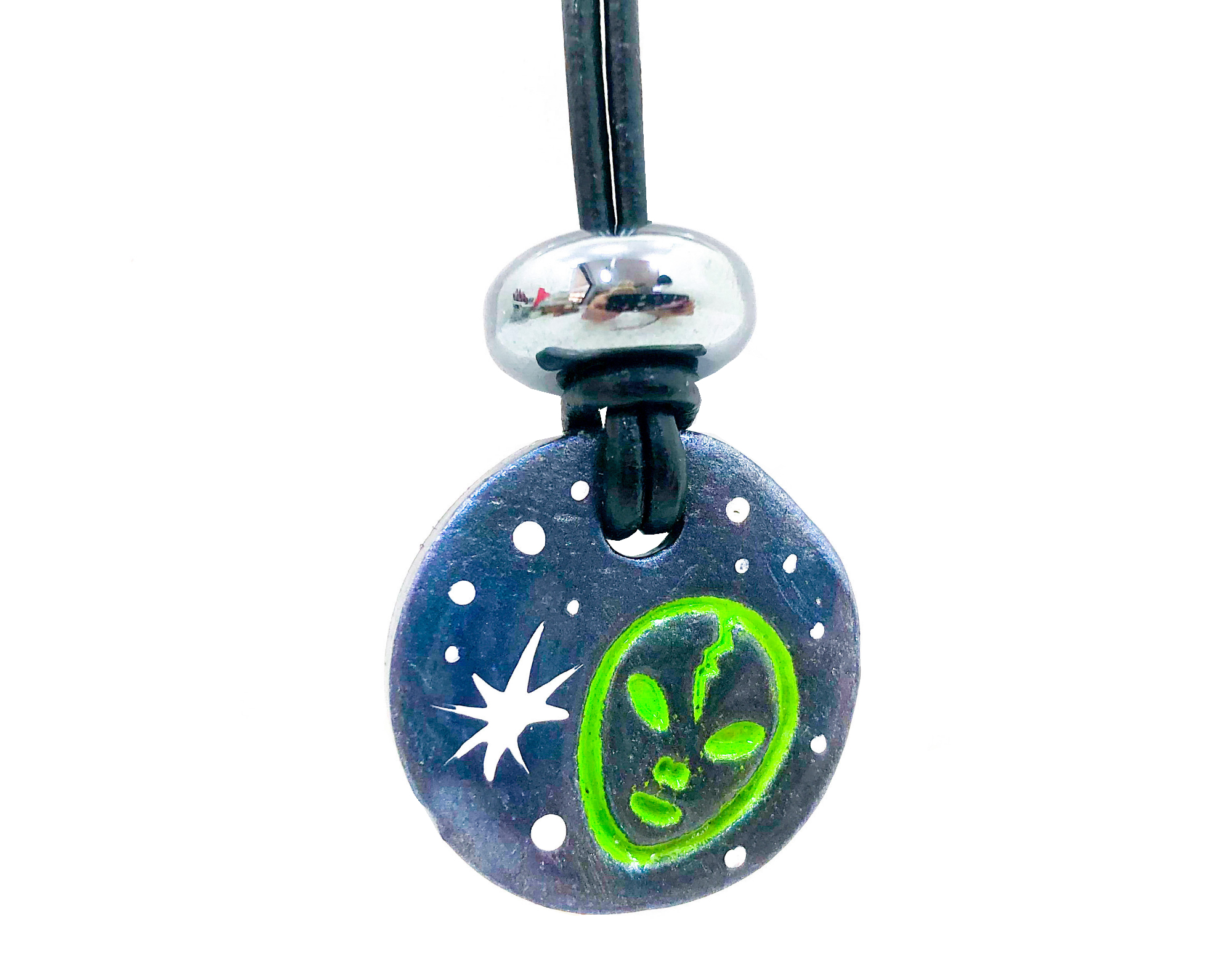 Clay Metallic Alien Aromatherapy Necklace